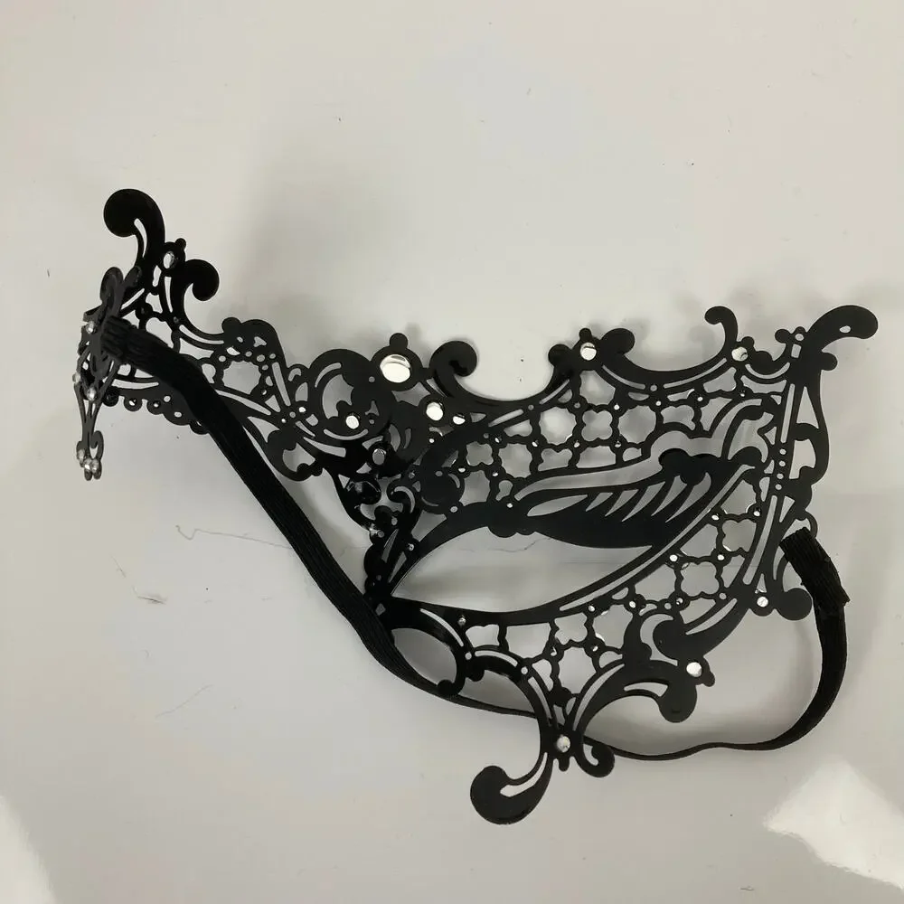 Unbranded cosplay mask